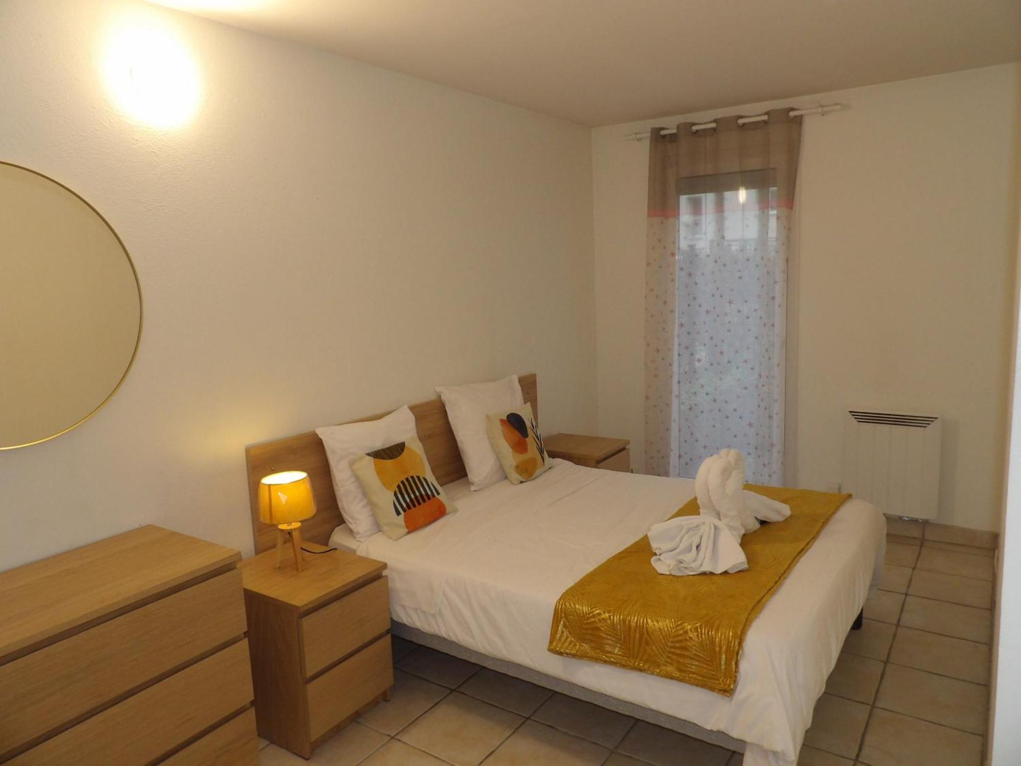 Le Cosy Wiener *Paris*Gare A 300 M*Disneyland* Champs-Sur-Marne Exteriör bild