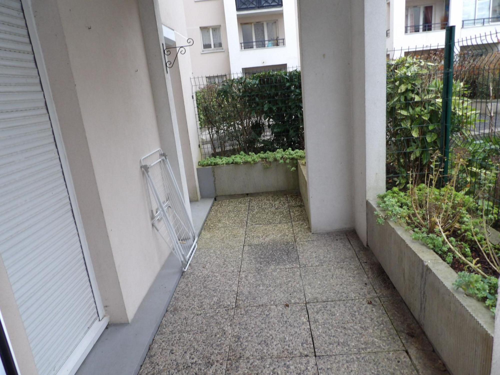 Le Cosy Wiener *Paris*Gare A 300 M*Disneyland* Champs-Sur-Marne Exteriör bild